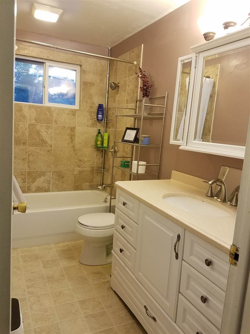 423 North Bessie Road Spokane Valley, WA 99212 - Photo 11 of 18 Gallery Image 11