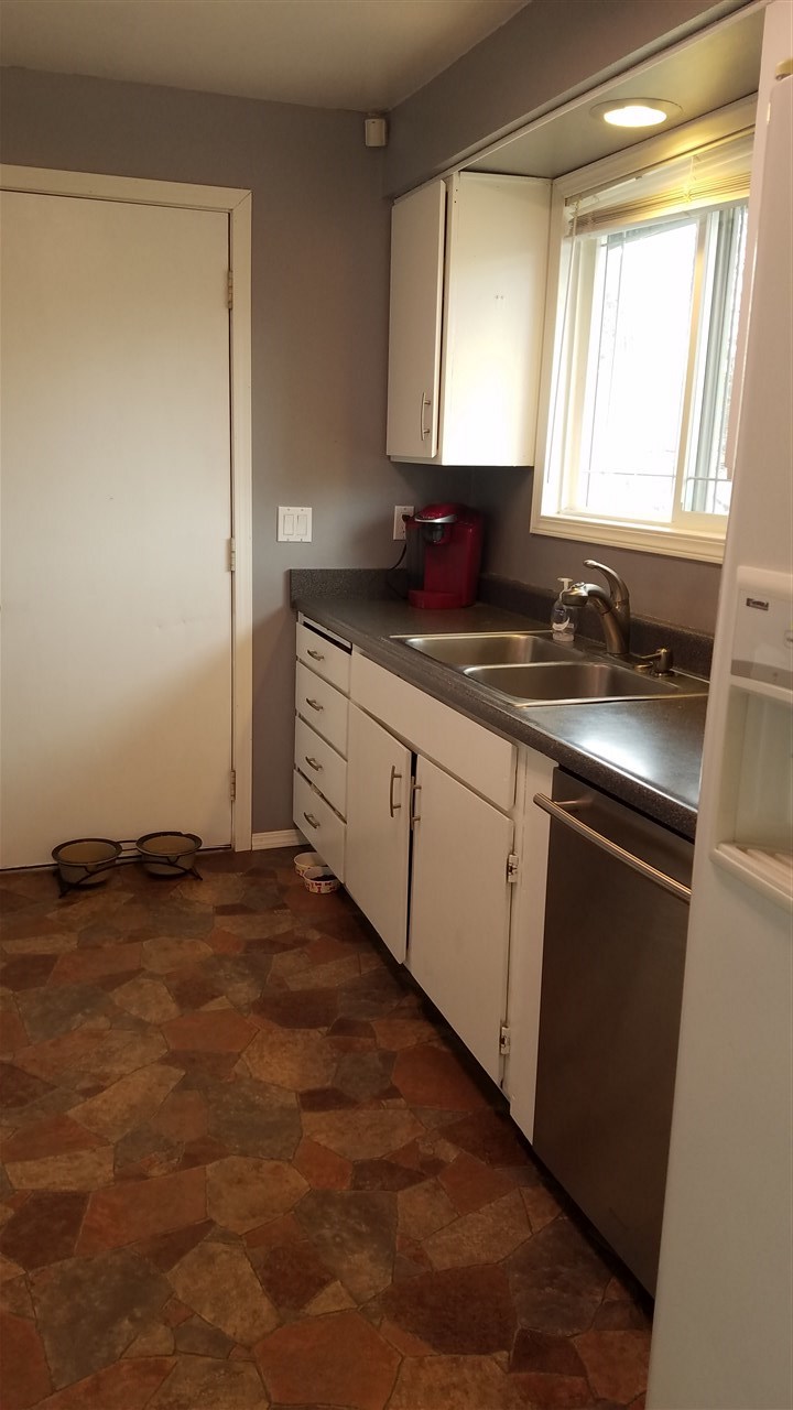 423 North Bessie Road Spokane Valley, WA 99212 - Photo 8 of 18 Gallery Image 8