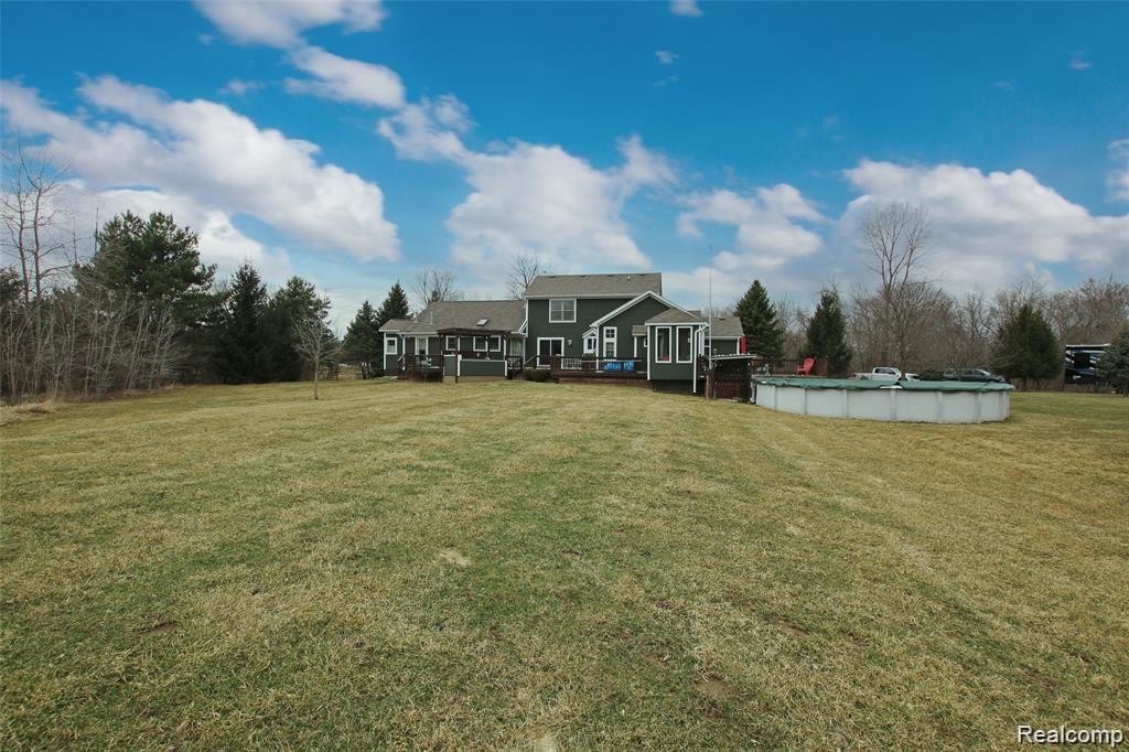 7037 Dutch Road Goodrich, MI 48438 - Photo 89 of 93 89) Backyard.jpg