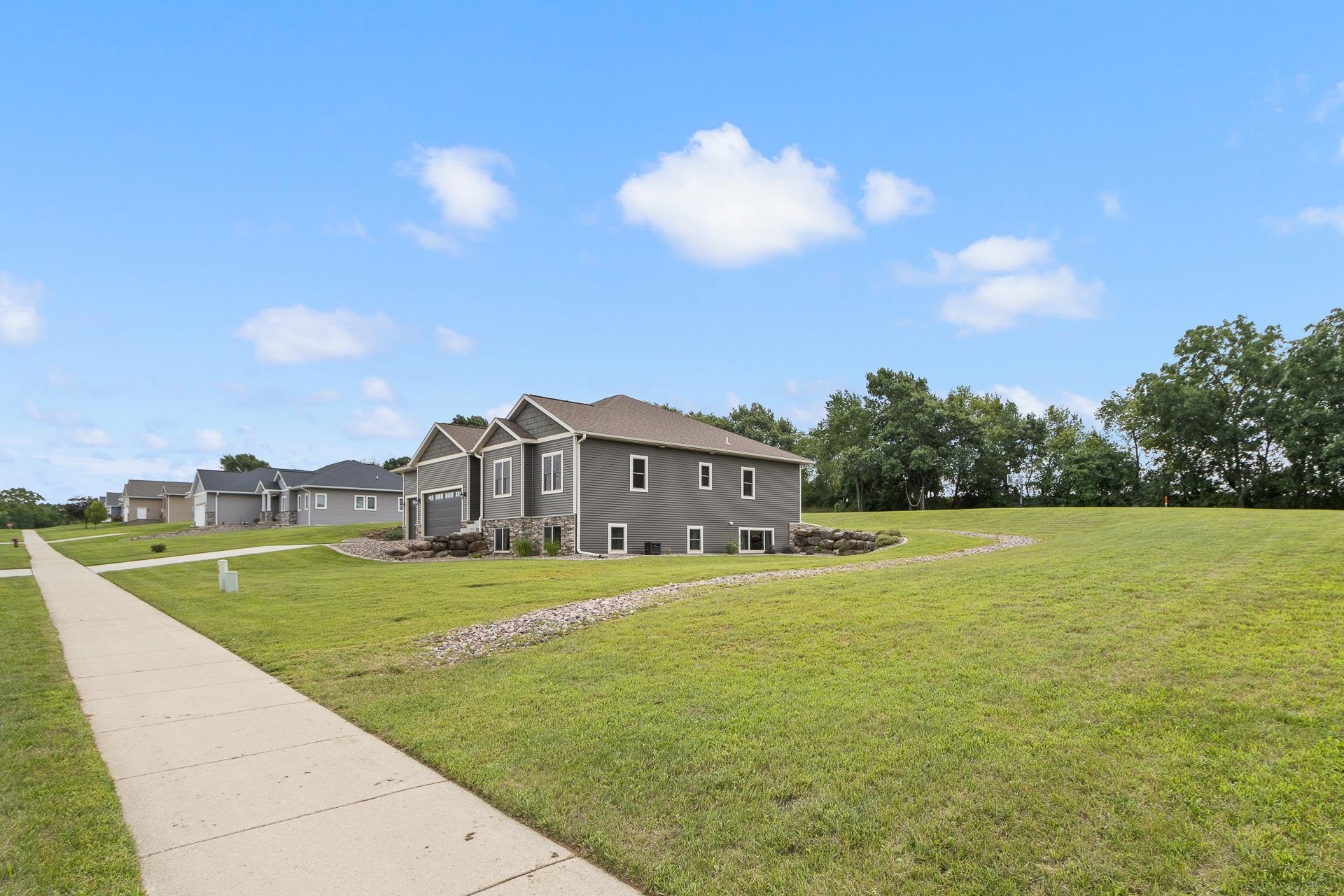 420 Ridgeway Drive Rio, WI 53960 - Photo 80 of 88 Gallery Image 80