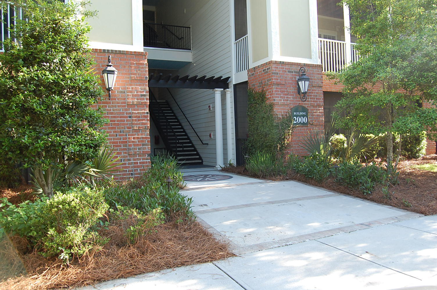 2012 Basildon Road Mount Pleasant, SC 29466 - Photo 11 of 16 exterior 2