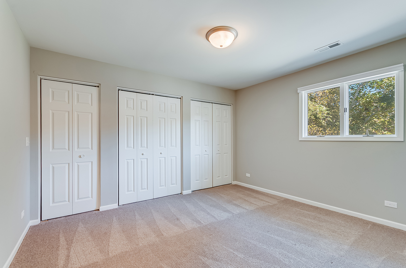 22503 South Deal Avenue Channahon, IL 60410 - Photo 23 of 33 a view of an empty room with a window