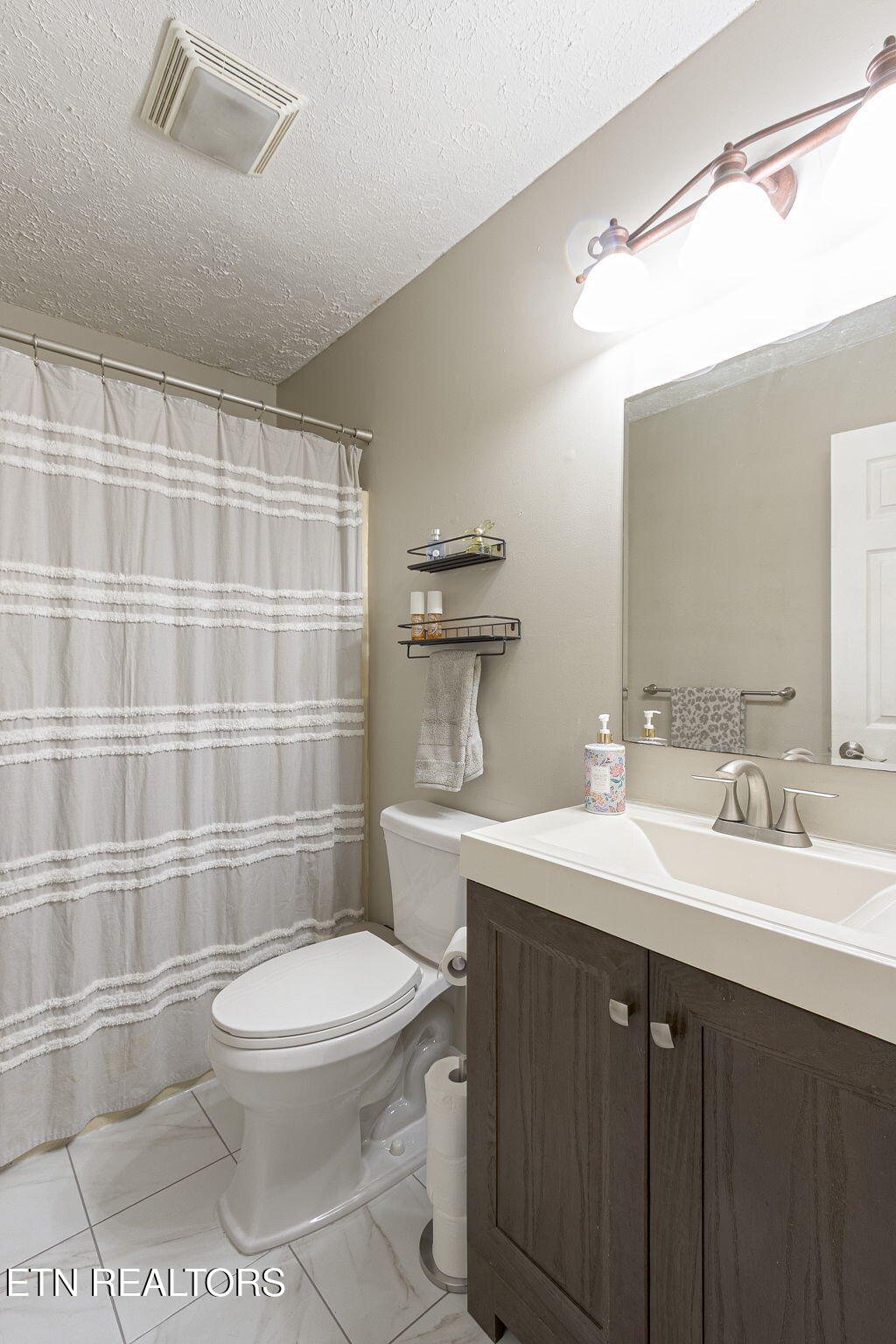 213 Norman Road Powell, TN 37849 - Photo 24 of 35 16-web-or-mls-016--FULL