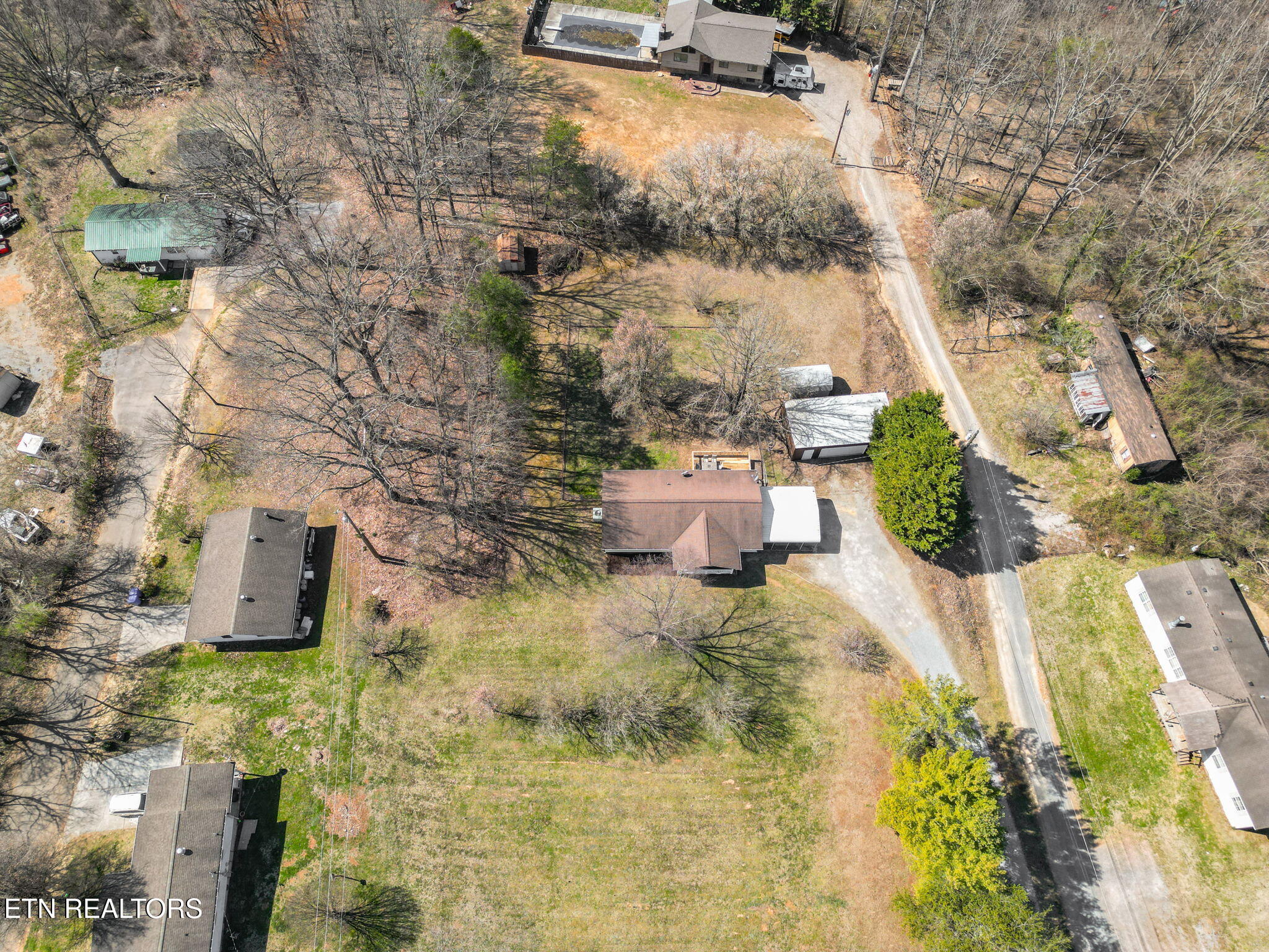 213 Norman Road Powell, TN 37849 - Photo 32 of 35 32-web-or-mls-032--FULL