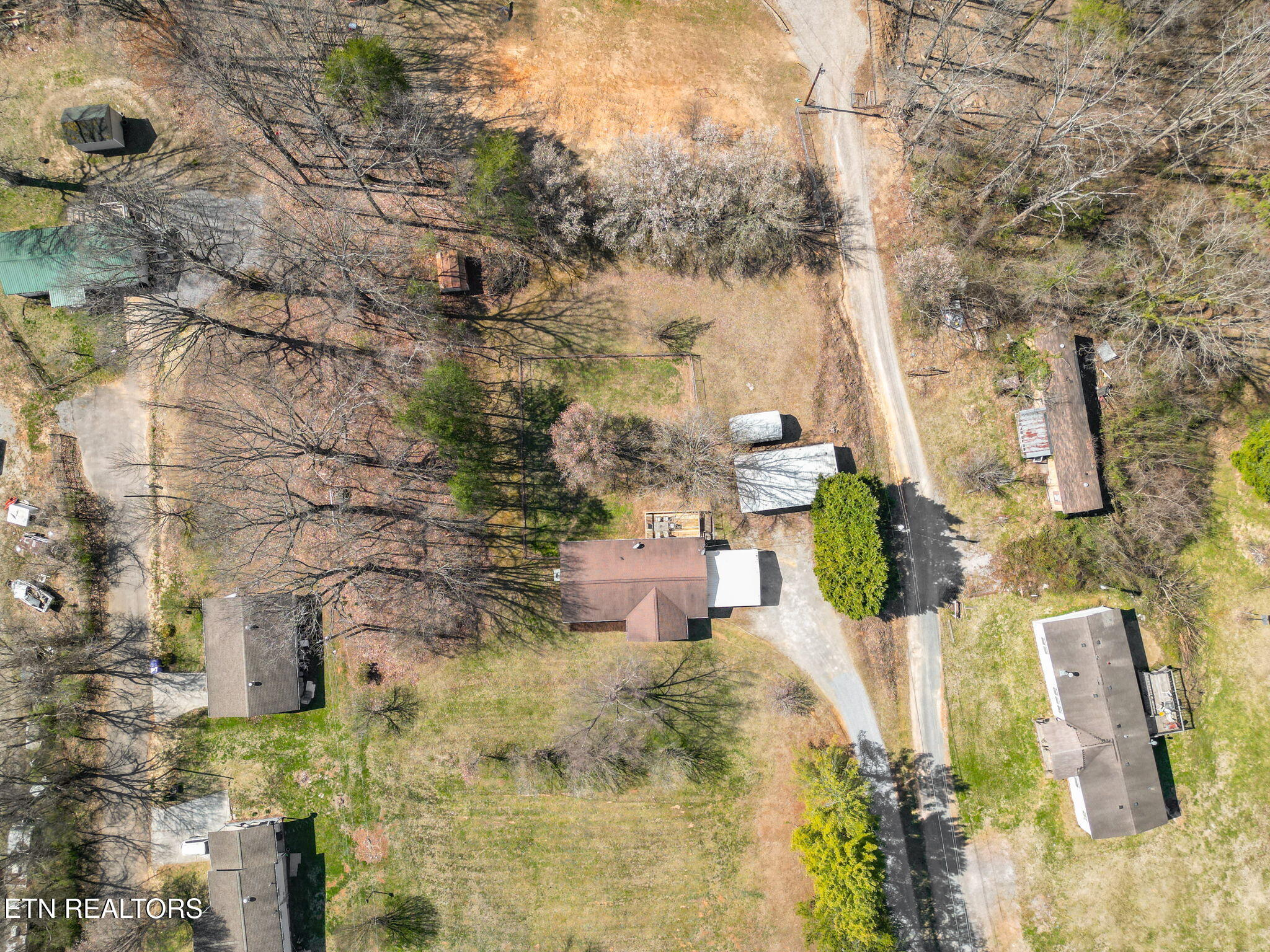 213 Norman Road Powell, TN 37849 - Photo 33 of 35 34-web-or-mls-034--FULL