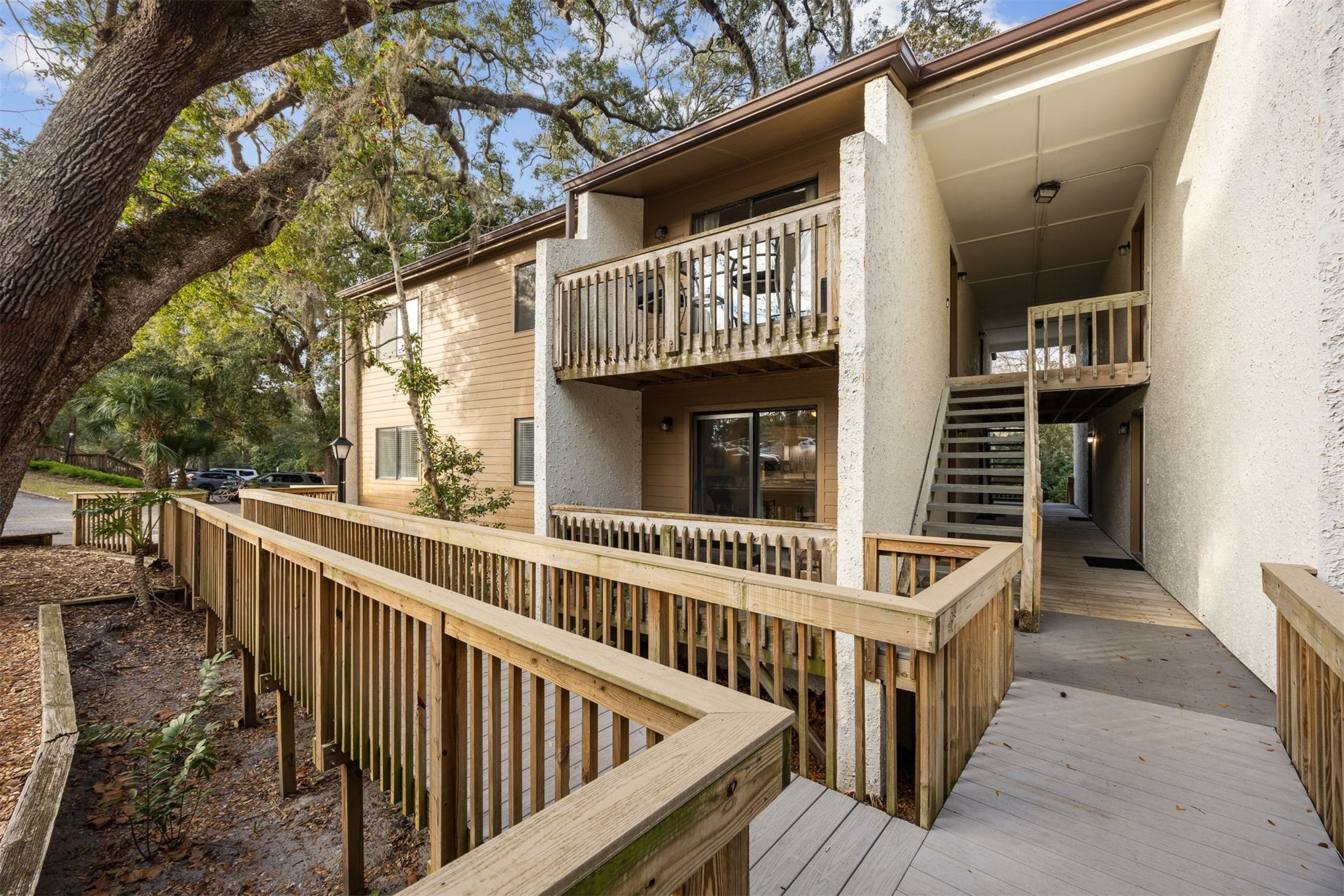 2562 Forest Ridge Drive, Unit P2 Fernandina Beach, FL 32034 - Photo 2 of 37 First Floor Condo, No Stairs, Updated HVAC and Water Heater, Remodeled Condo