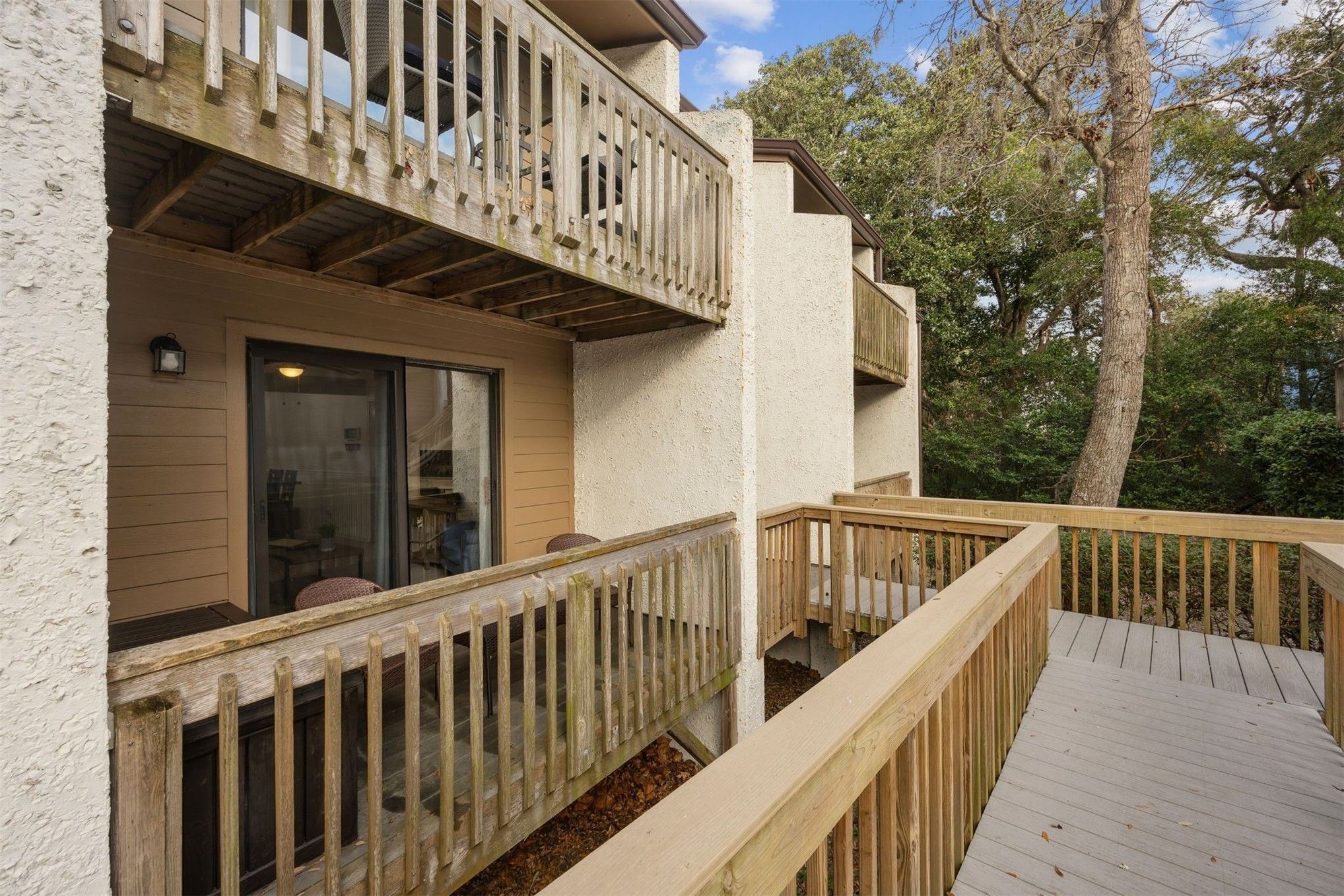 2562 Forest Ridge Drive, Unit P2 Fernandina Beach, FL 32034 - Photo 29 of 37 Walkway and the Condo Balcony