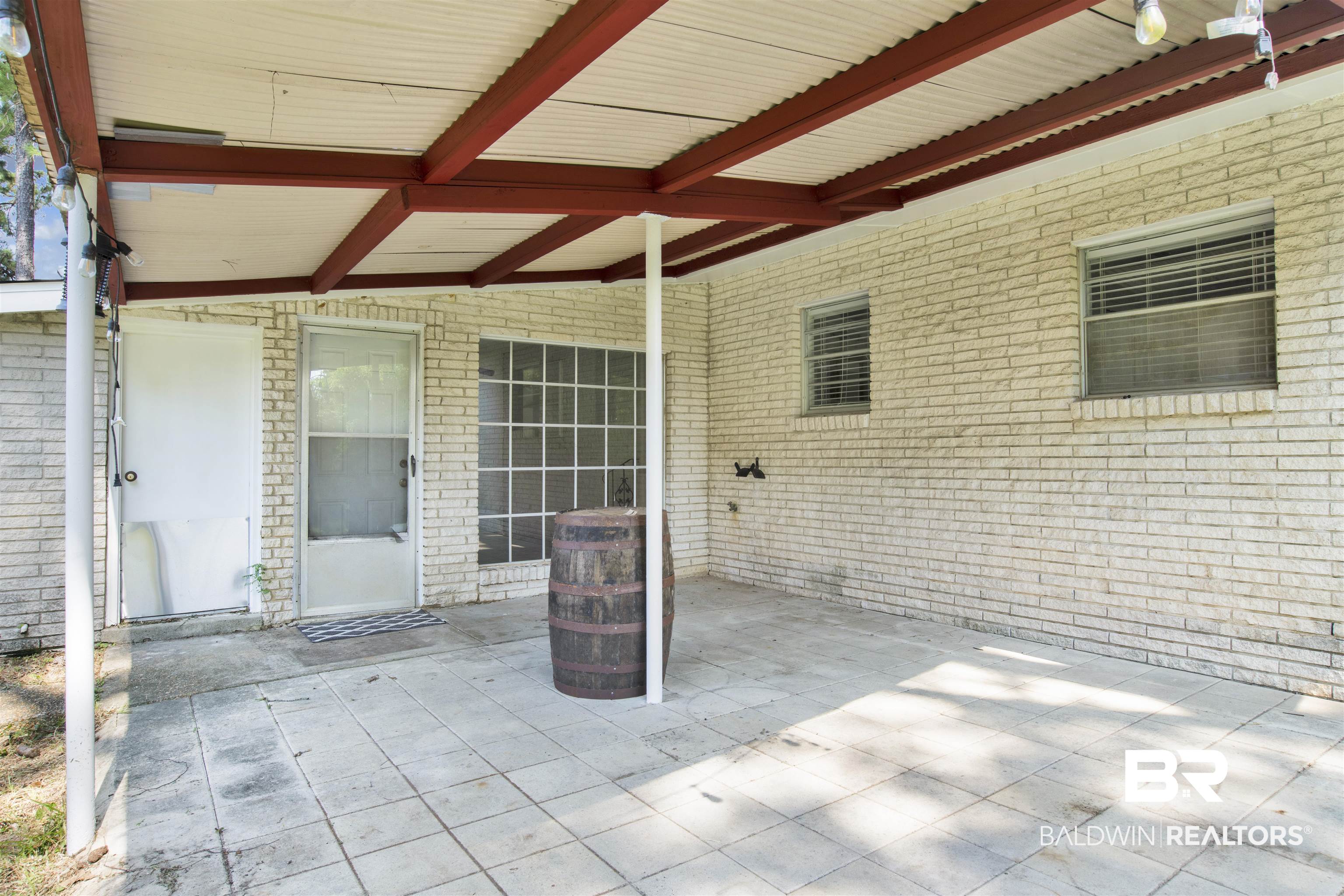 2 Lee Circle Daphne, AL 36527 - Photo 16 of 21 View of patio / terrace