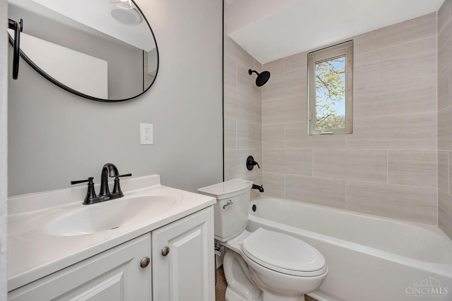 5306 Fox Road Cincinnati, OH 45239 - Photo 19 of 35
