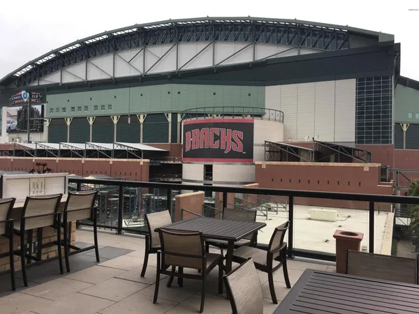 $1,895 | 310 South 4th Street, Unit 702, Phoenix, AZ 85004