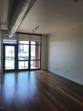 $1,895 | 310 South 4th Street, Unit 702, Phoenix, AZ 85004