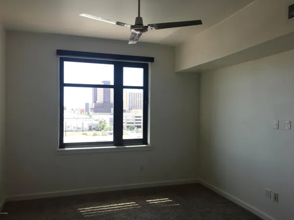 $1,895 | 310 South 4th Street, Unit 702, Phoenix, AZ 85004