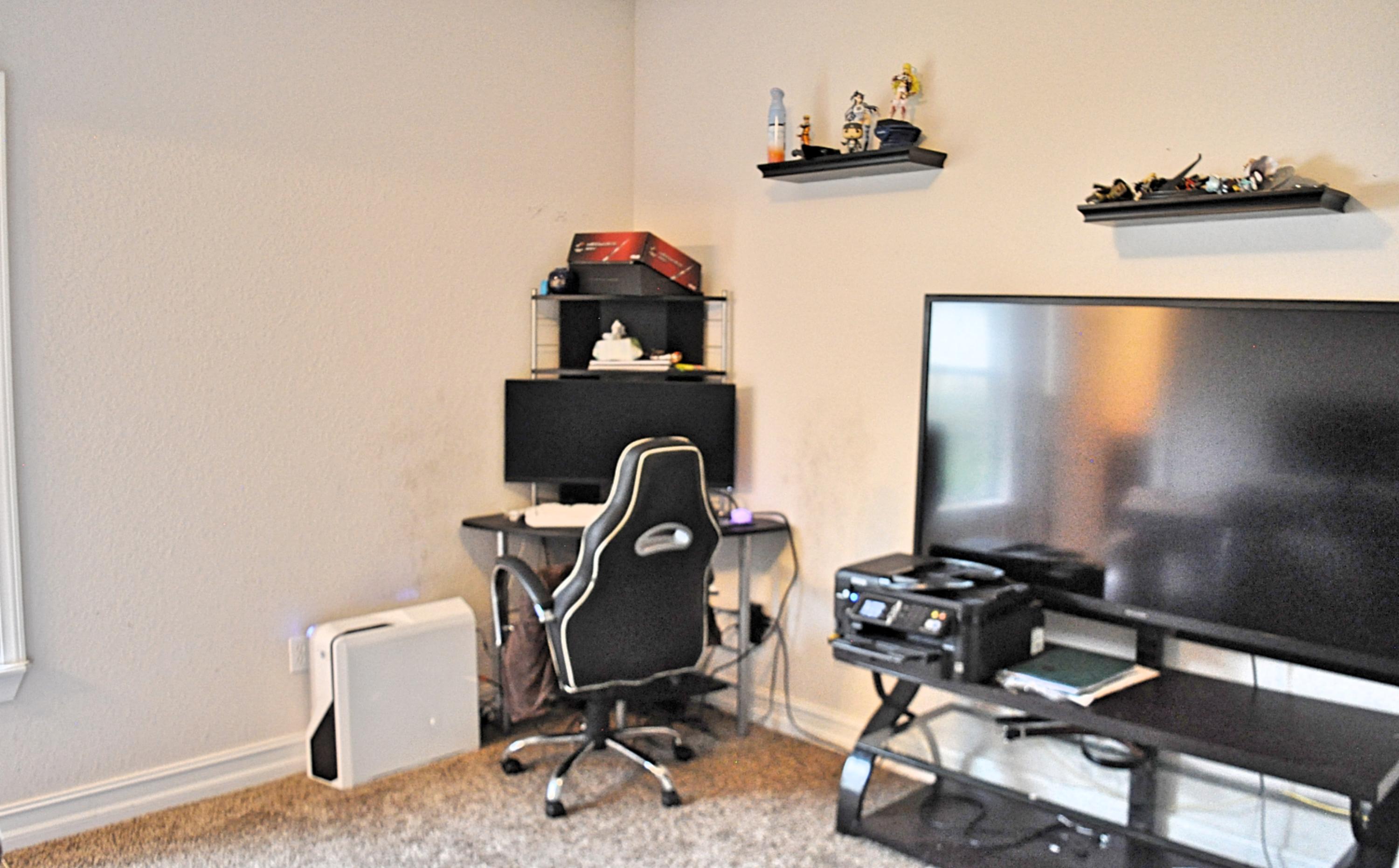 216 Mango Lane Freeport, FL 32439 - Photo 27 of 44 a view of workspace with wooden floor