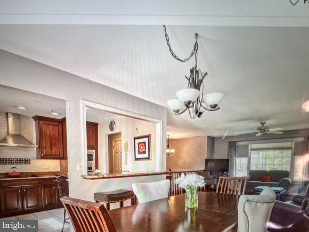 209 Locknell Road Lutherville-Timonium, MD 21093 - Photo 3 of 32 Gallery Image 3