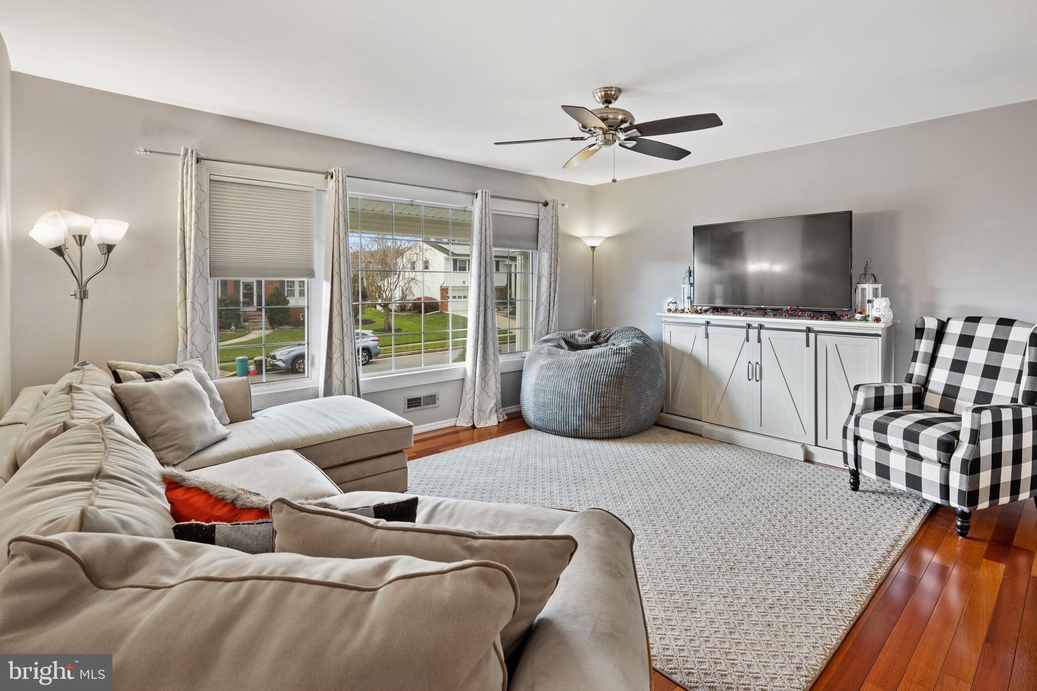 209 Locknell Road Lutherville-Timonium, MD 21093 - Photo 7 of 32 Gallery Image 7