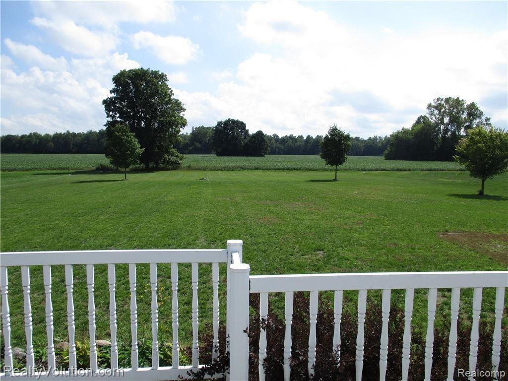 7032 East Richfield Road Davison, MI 48423 - Photo 7 of 33 IMG_0131 - Copy.JPG