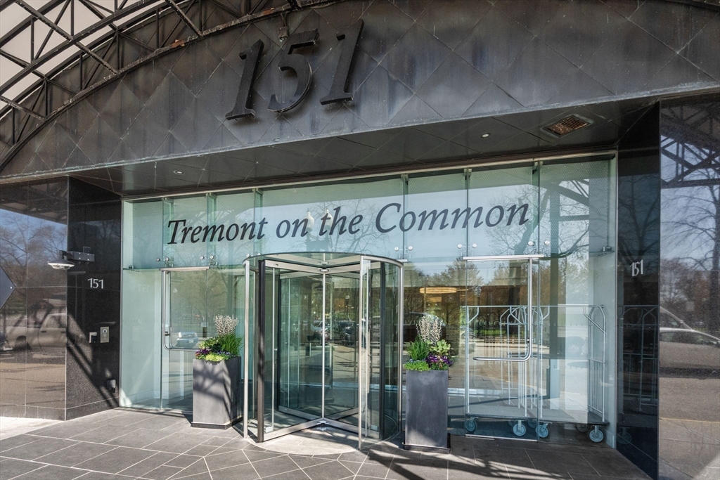 151 Tremont Street, Unit 8S Boston, MA 02111 - Photo 14 of 18