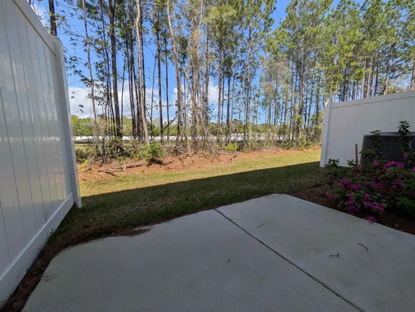 $2,100 | 636 Golden Resin Road, Conway, SC 29526