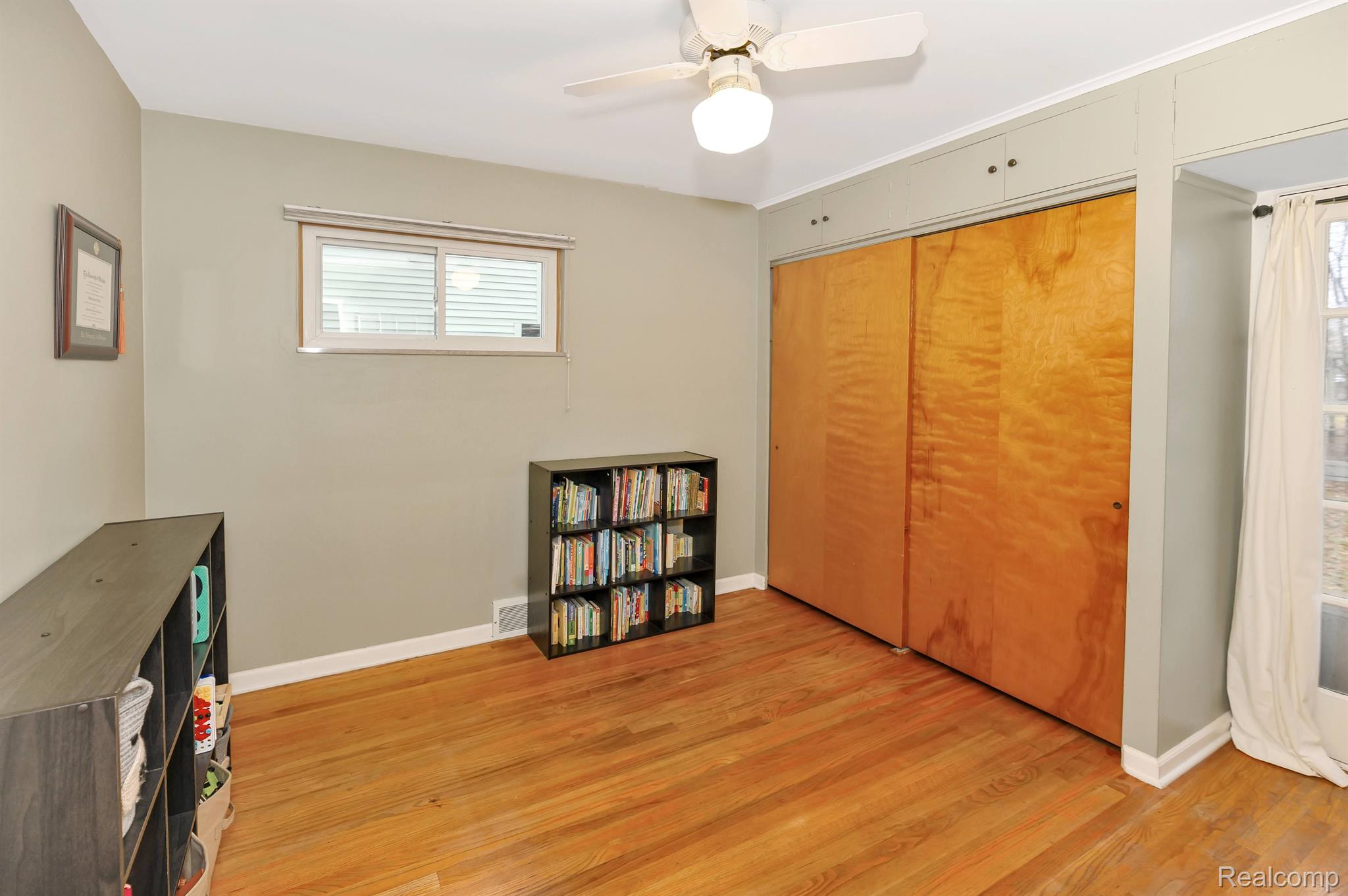 2715 Columbia Road Berkley, MI 48072 - Photo 27 of 51 Gallery Image 27
