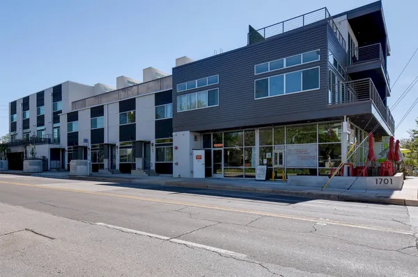 $3,500 | 1701 East Mlk Jr Boulevard, Unit 107, Austin, TX 78702