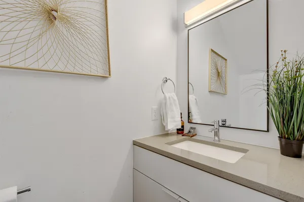 $3,500 | 1701 East Mlk Jr Boulevard, Unit 107, Austin, TX 78702