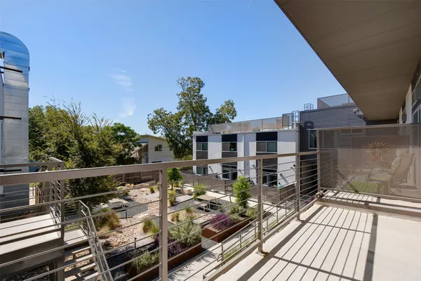 $3,500 | 1701 East Mlk Jr Boulevard, Unit 107, Austin, TX 78702