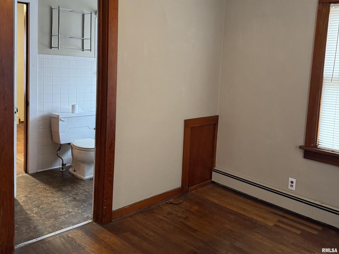 1639 33rd Street Moline, IL 61265 - Photo 6 of 14 Gallery Image 6