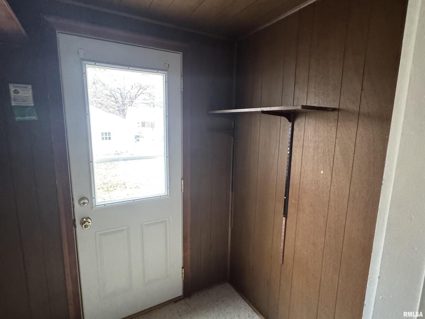 1639 33rd Street Moline, IL 61265 - Photo 9 of 14 Gallery Image 9