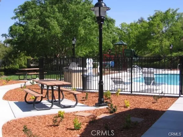 $2,900 | 42093 Acacia Way, Temecula, CA 92591