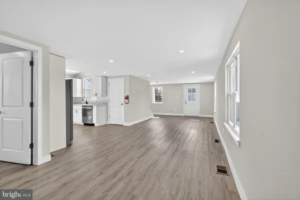 $369,000 | 28 New Street, Salem, NJ 08079