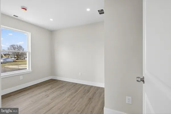 $369,000 | 28 New Street, Salem, NJ 08079