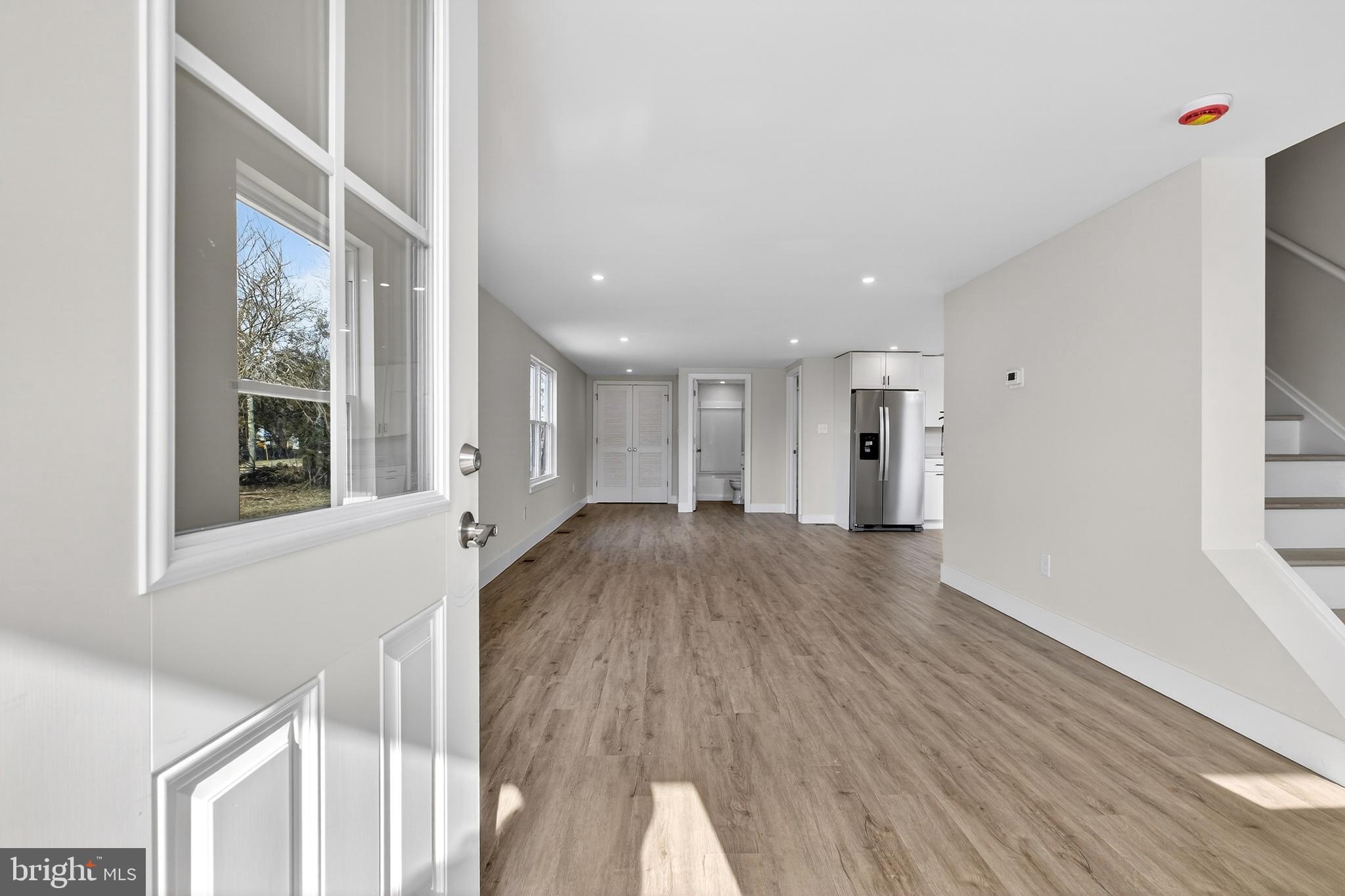 28 New Street Salem, NJ 08079 - Photo 6 of 36