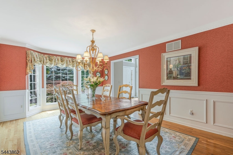 5 Pinewood Lane Warren, NJ 07059 - Photo 3 of 45