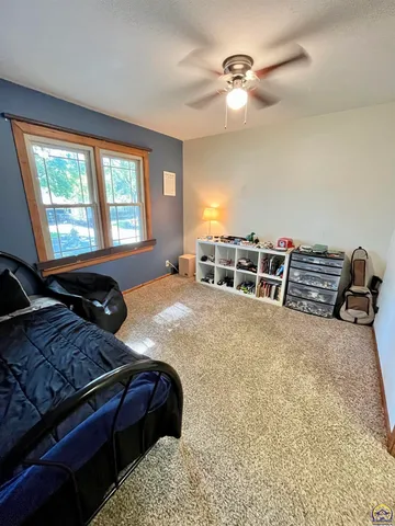 $202,500 | 1344 Prairie Park Lane, Emporia, KS 66801