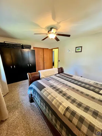 $202,500 | 1344 Prairie Park Lane, Emporia, KS 66801