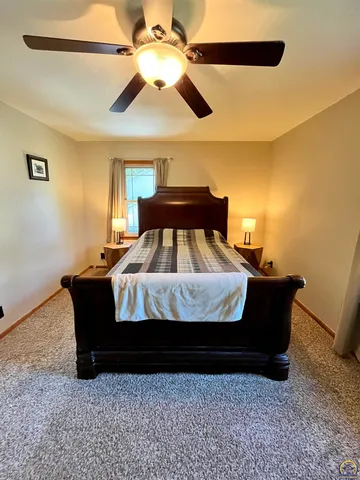 $202,500 | 1344 Prairie Park Lane, Emporia, KS 66801