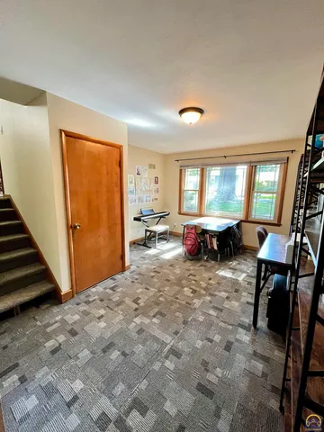 $202,500 | 1344 Prairie Park Lane, Emporia, KS 66801