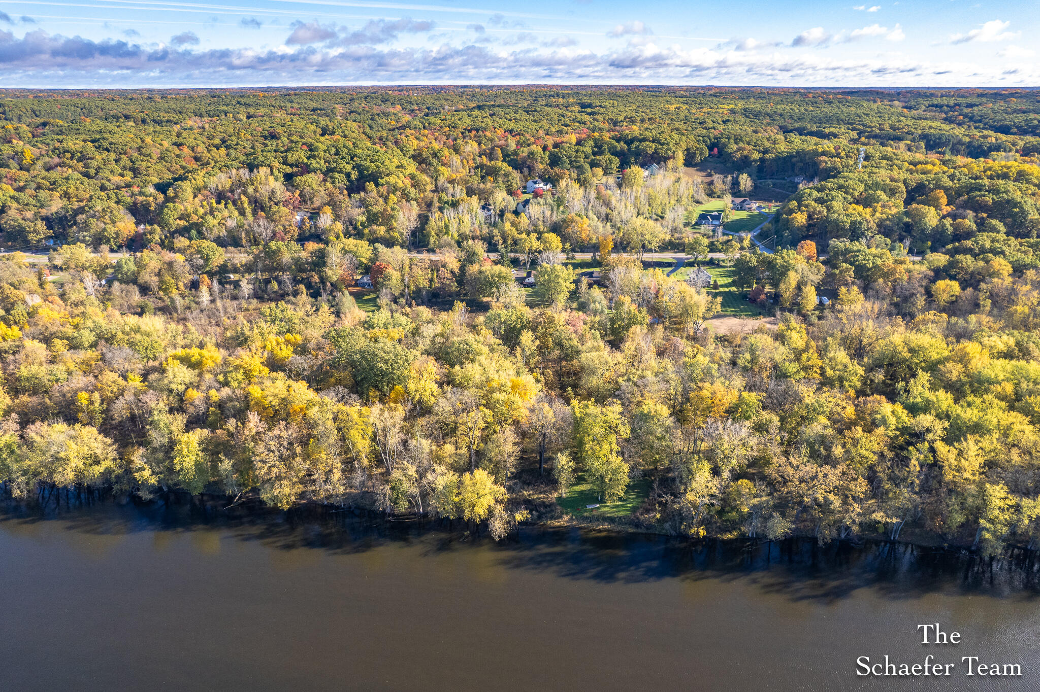 8338 Fulton Street East Ada, MI 49301 - Photo 8 of 39 RHPRE_251023_034