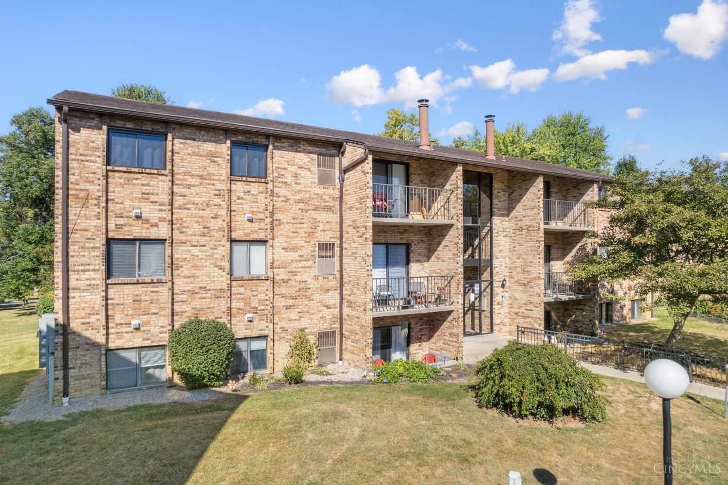539 Davis Road, Unit 12 Cincinnati, OH 45255 - Photo 25 of 33