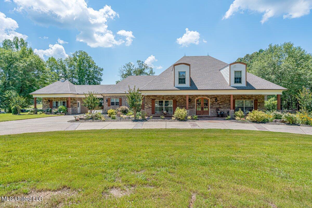 6801 Vaiden Road Hernando, MS 38632 - Photo 1 of 65 6801 Vaiden Rd