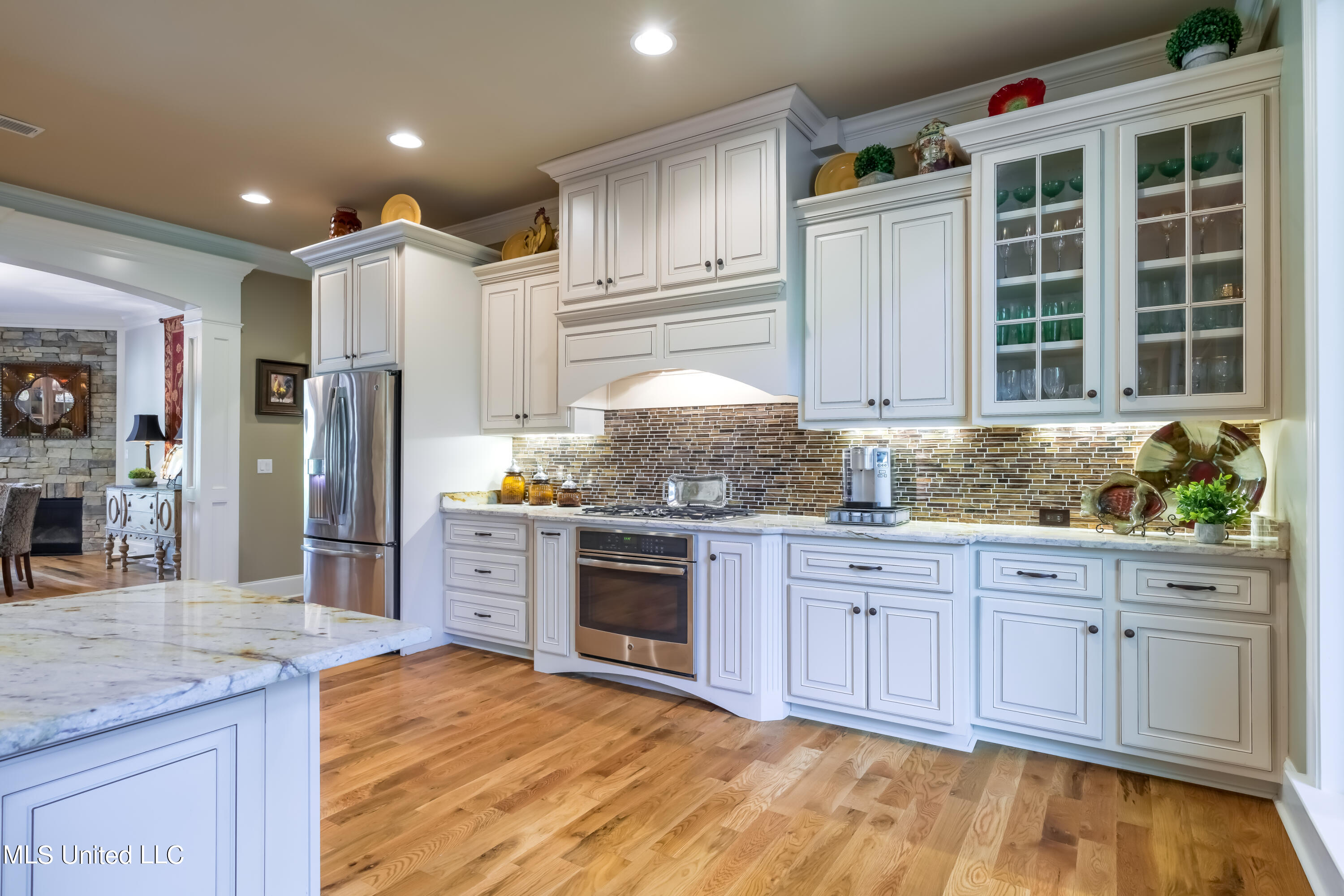 6801 Vaiden Road Hernando, MS 38632 - Photo 11 of 65 kitchen 2