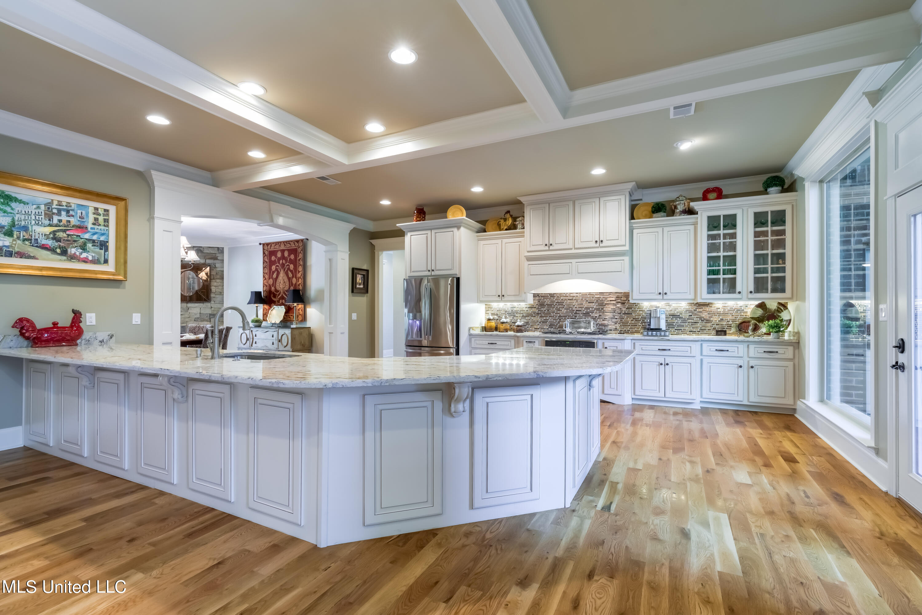 6801 Vaiden Road Hernando, MS 38632 - Photo 10 of 65 open concept/kitchen