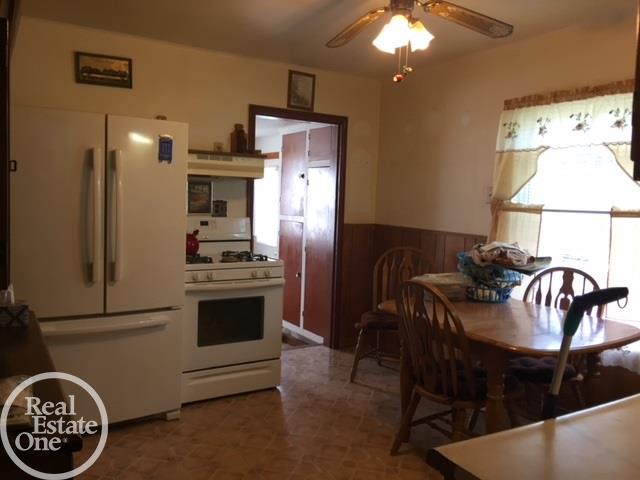 7178 Baker Road Lexington, MI 48450 - Photo 16 of 27 31346673-21.JPG