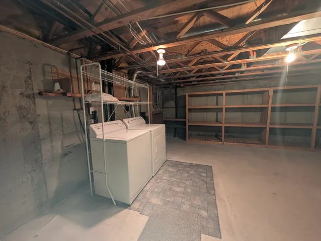 a view of a storage & utility room