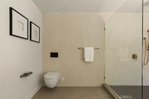 $3,989,000 | 10722 Adams Circle, Villa Park, CA 92861