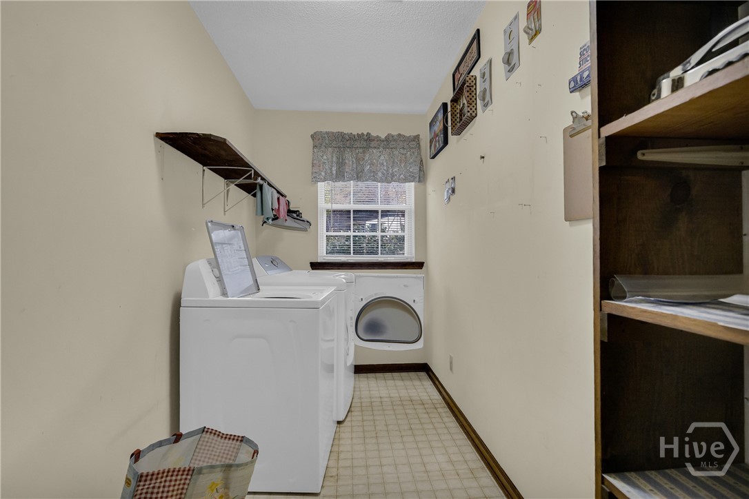 1718 Esco Road Danielsville, GA 30633 - Photo 13 of 72