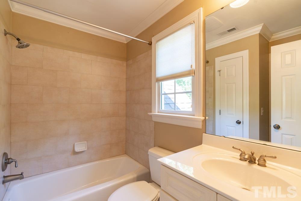 7200 Small Ridge Circle Raleigh, NC 27614 - Photo 26 of 30 Bathroom 3