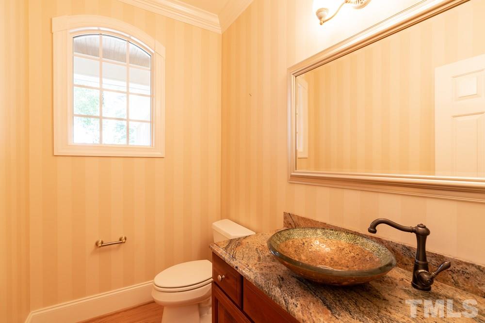 7200 Small Ridge Circle Raleigh, NC 27614 - Photo 5 of 30 Half Bathroom