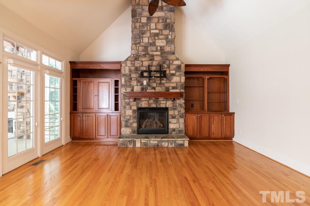 7200 Small Ridge Circle Raleigh, NC 27614 - Photo 6 of 30 Living Room