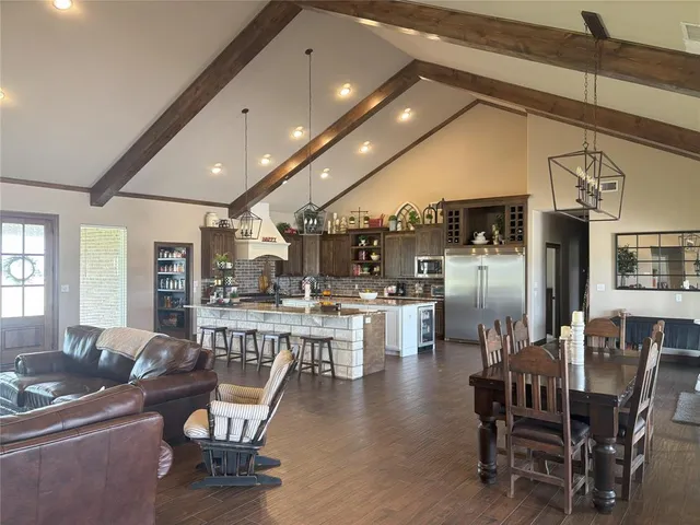 $899,000 | 711 County Road 621, Tuscola, TX 79562